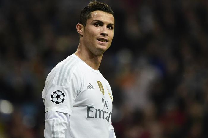 ___4450984___https:______static.pulse.com.gh___webservice___escenic___binary___4450984___2015___12___11___7___cristianoronaldo-cropped_wansy9vaq0td1i4lclxc9fwif