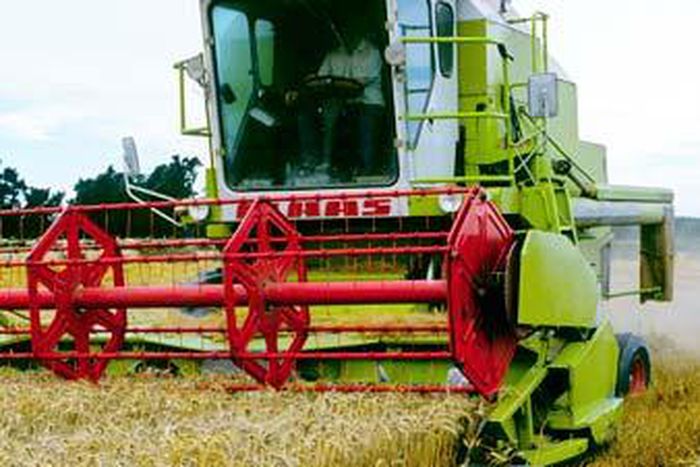 ___4368840___https:______static.pulse.com.gh___webservice___escenic___binary___4368840___2015___11___17___20___hero18401