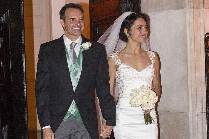 Eva Carneiro and husband