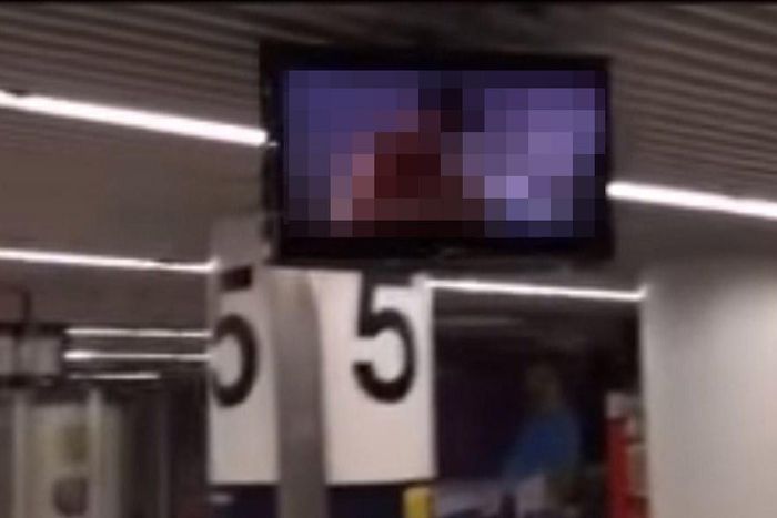 ___4281231___https:______static.pulse.com.gh___webservice___escenic___binary___4281231___2015___10___21___15___Lisbon-airport-Youtube_0