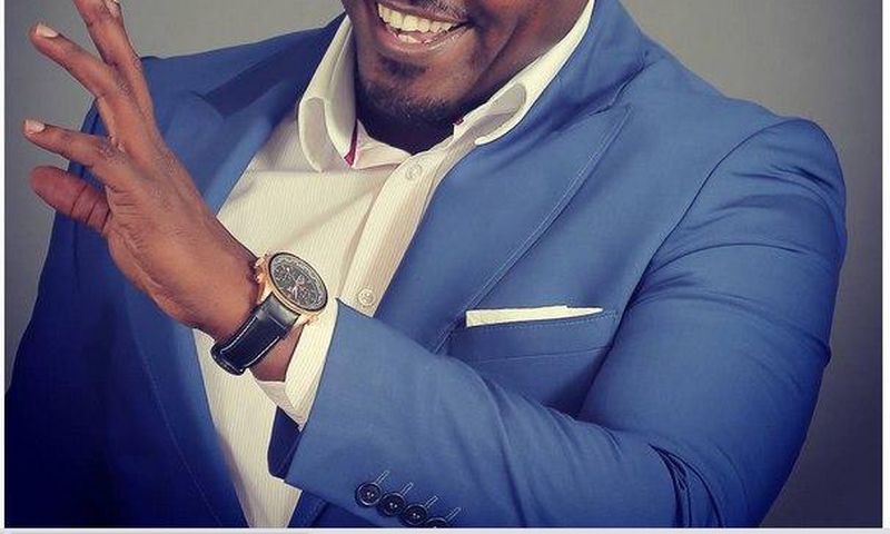 John Dumelo