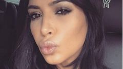 Kim Kardashian selfie