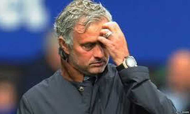 Sacking Mourinho makes no sense, says Lampard