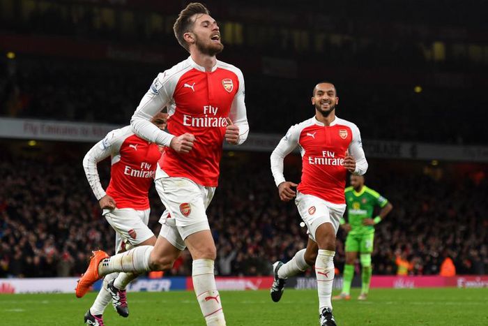 ___4430400___https:______static.pulse.com.gh___webservice___escenic___binary___4430400___2015___12___6___12___aaron-ramsey_jbaczvopzsts19r66m26a0qgw_2