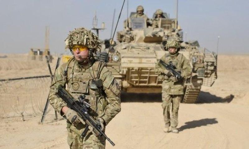 Britain says to maintain military presence in Afghanistan in 2016
