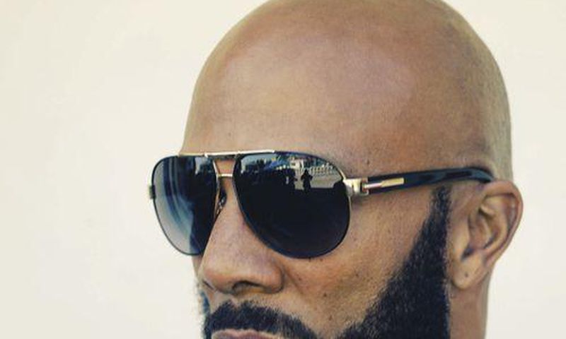 Common spotting a full beard