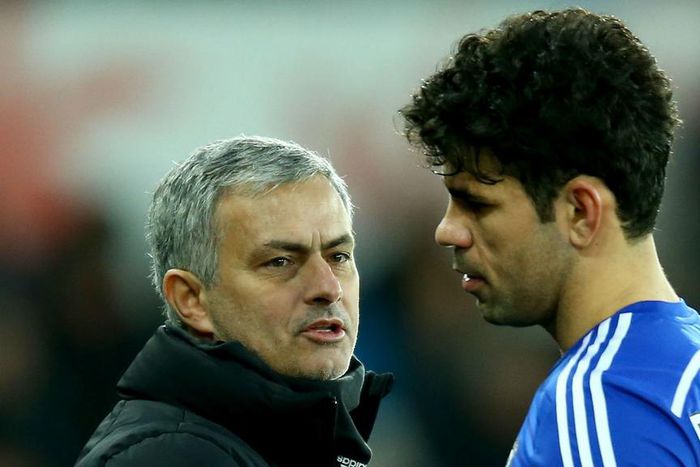 ___4402214___https:______static.pulse.com.gh___webservice___escenic___binary___4402214___2015___12___4___14___jose-mourinho-and-diego-costa-cropped_177j5gujlwyv11tsumf7oonvy7
