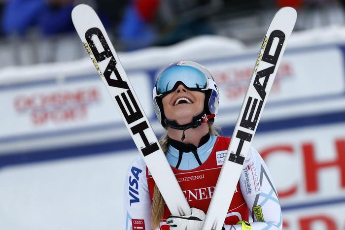 ___4432241___https:______static.pulse.com.gh___webservice___escenic___binary___4432241___2015___12___7___2___lindseyvonn-cropped_48vvvi6mlc7w16g4wtxu7pt8f