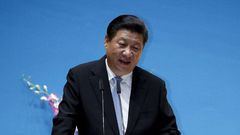 Chinese President Xi Jinping speaks during the "Forging A Strong Partnership to Enhance Prosperity of Asia" Lecture at the National University of Singapore November 7, 2015. REUTERS/Edgar Su