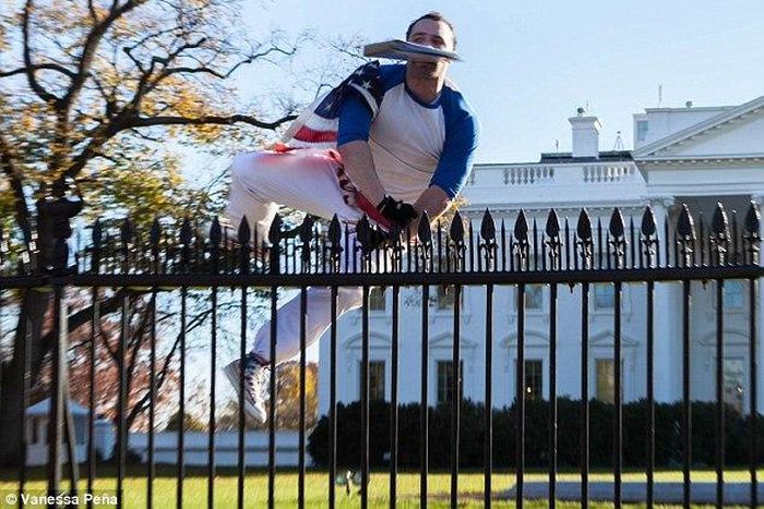 White House locked down after man jumped fence with suspicious package while Obama was inside