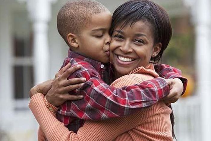 ___4337154___https:______static.pulse.com.gh___webservice___escenic___binary___4337154___2015___11___8___15___black-mother-and-her-child-1