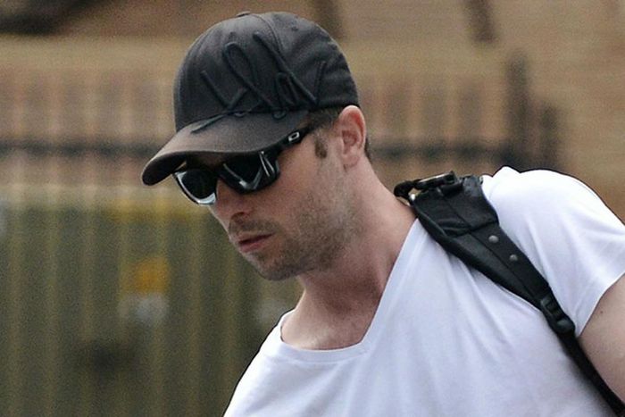 ___4420731___https:______static.pulse.com.gh___webservice___escenic___binary___4420731___2015___12___3___13___oscar-pistorius-cropped_10sn2tguui7k61o7fh5lqxsr5y