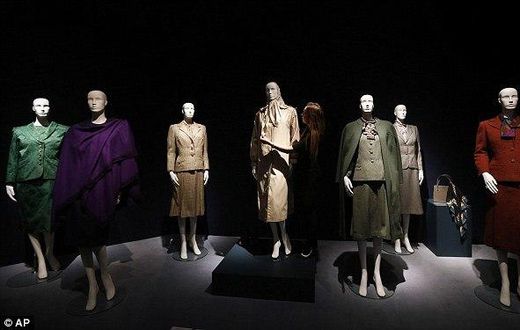 Margaret Thatcher's power suits, handbags go on sale