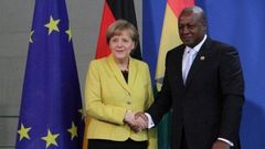 ___4377840___https:______static.pulse.com.gh___webservice___escenic___binary___4377840___2015___11___20___10___MahamaMerkel-620x330