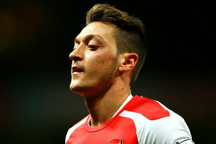 ___3598703___https:______static.pulse.com.gh___webservice___escenic___binary___3598703___2015___10___7___14___mesutozil-cropped_1ovcxdf59t0n01jg0nqz0xyfhq