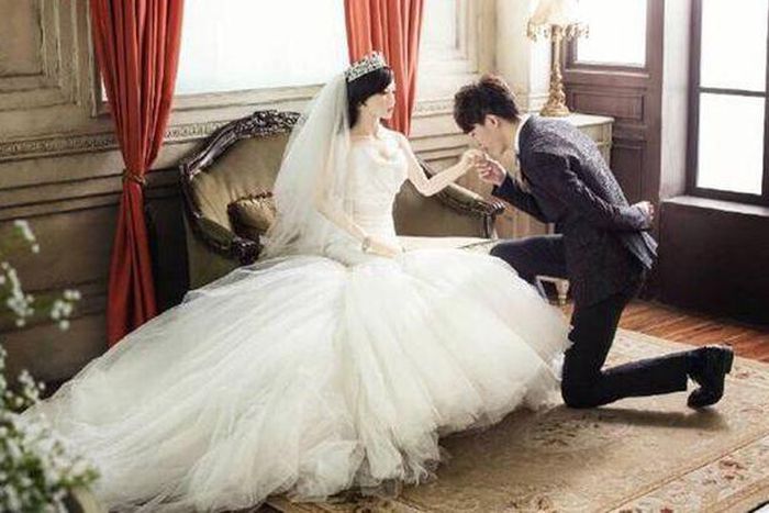 The Beijing man and sex doll