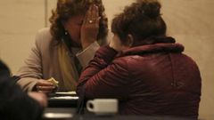 Relatives of victims of a Russian airliner which crashed in Egypt, mourn at a hotel near Pulkovo airport in St. Petersburg, Russia, October 31, 2015. The Airbus A321, operated by Russian airline Kogalymavia under the brand name Metrojet, carrying 224 p...