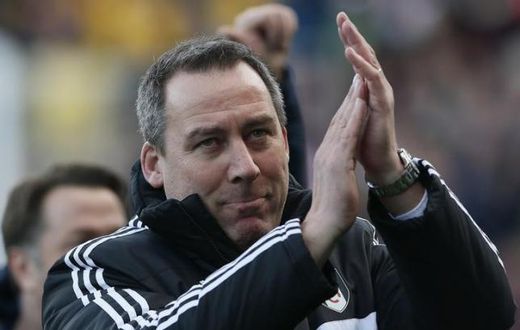 Former United coach calls Van Gaal's team too rigid