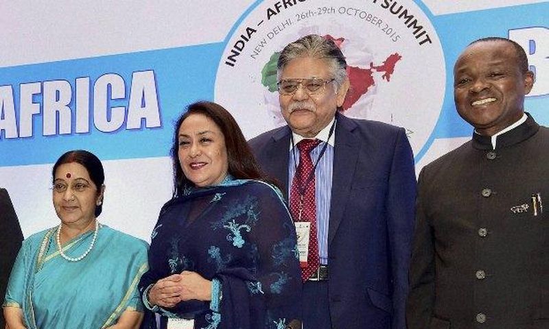 External Affairs Minister Sushma Swaraj with FICCI President Jyotsna Suri, CII President Sumit Mazumdar (2nd R) and others at the inauguration of the India- Africa Business Forum in New Delhi