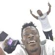 Guru and Shatta take selfie after studio session