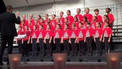 Video of a children’s choir singing an Arabic song for refugees goes viral