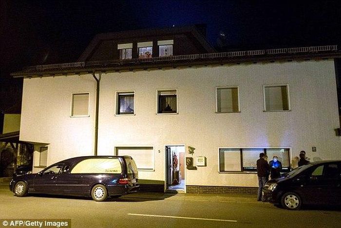 Seven dead babies found inside a box in house of horror after mother went missing