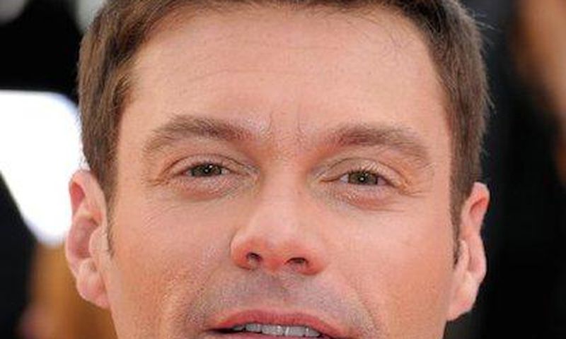E!'s Ryan Seacrest slammed with a $860,000 lawsuit for infringing on Blackberry's patents
