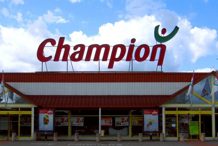 ___4291735___https:______static.pulse.com.gh___webservice___escenic___binary___4291735___2015___10___25___14___Champion_08_2006_105