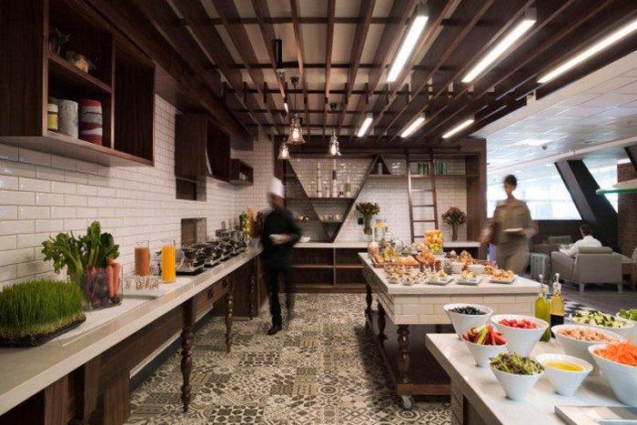 ___4349349___https:______static.pulse.com.gh___webservice___escenic___binary___4349349___2015___11___11___16___SAA-JNB-domestic-lounge-1-696x522