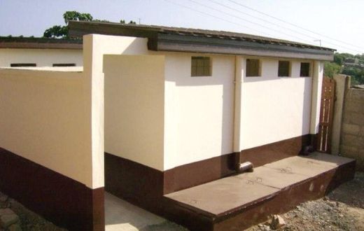Landlords with no household toilets to be prosecuted