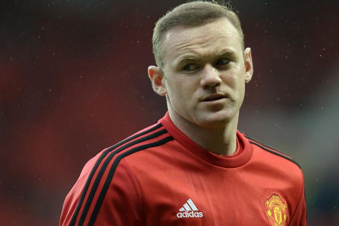 ___4497254___https:______static.pulse.com.gh___webservice___escenic___binary___4497254___2015___12___26___12___waynerooney-cropped_1s3ie6g154s8510h04a7bsry0a