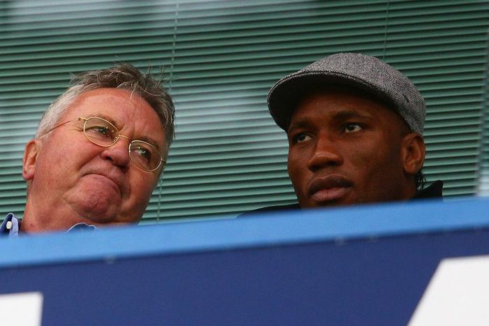 ___4509053___https:______static.pulse.com.gh___webservice___escenic___binary___4509053___2015___12___30___18___hiddink-drogba-cropped_h1xf1pp0hist17067d6q998pt_1