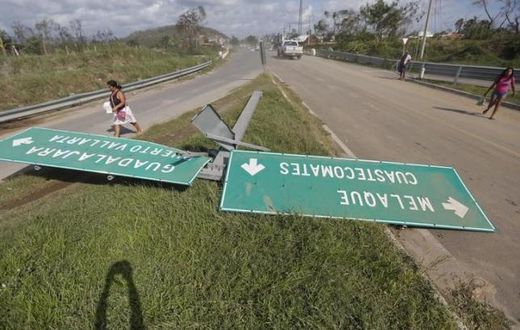 In Hurricane Patricia's wake, torrential rains move into Louisiana