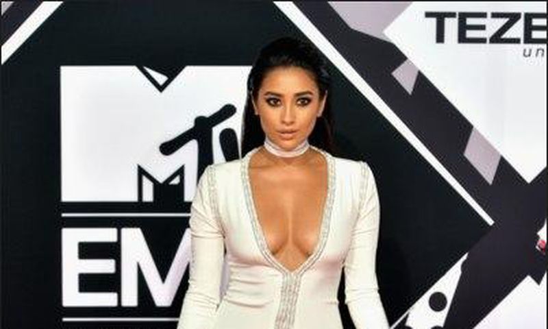 Shay Mitchell in Kayat