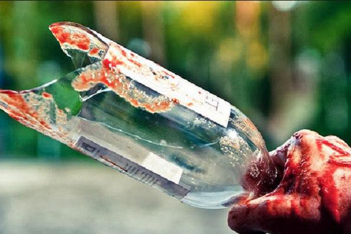 ___4374757___https:______static.pulse.com.gh___webservice___escenic___binary___4374757___2015___11___19___11___Broken-Bottle-Attack