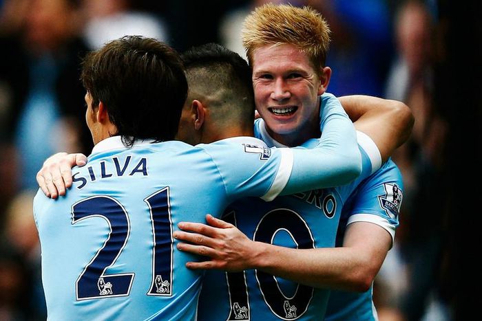 ___4407874___https:______static.pulse.com.gh___webservice___escenic___binary___4407874___2015___11___30___13___kevin-de-bruyne-david-silva-cropped_19wpq1kn2w034zxrn7c8qhkq4_2
