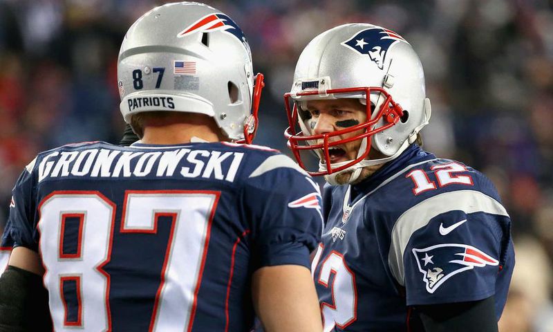 ___4420132___https:______static.pulse.com.gh___webservice___escenic___binary___4420132___2015___12___3___12___brady-gronkowski-120215-usnews-getty-ftr_1t319uum50xes1qb33a6xo7mfn