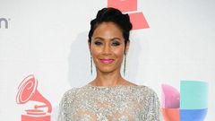 Jada Pinkett Smith goes braless for Latin Grammy Awards 2015