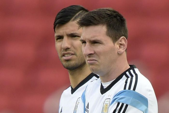 ___4504993___https:______static.pulse.com.gh___webservice___escenic___binary___4504993___2015___12___29___16___lionel-messi-and-sergio-aguero_14e7qwbtfpadf11n3wommap49z_2