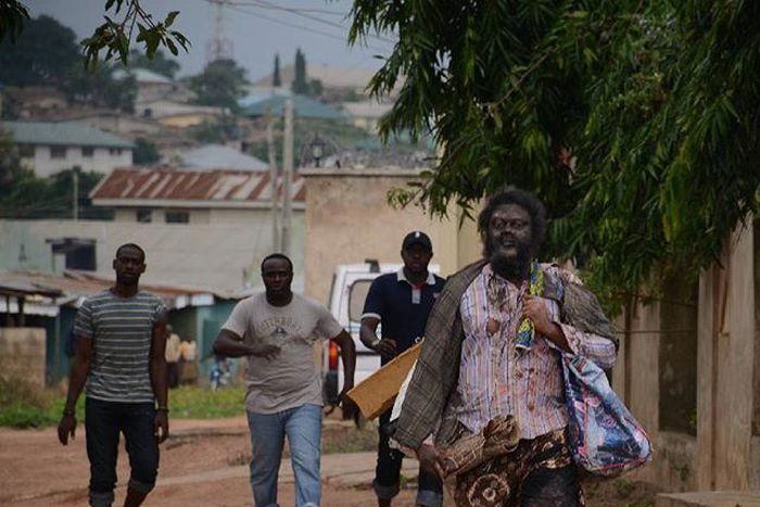 Muyiwa Ademola displays madness on set as his friends, Adetola Lateef, Femi Adebayo and Odunlade Adekola try to help him
