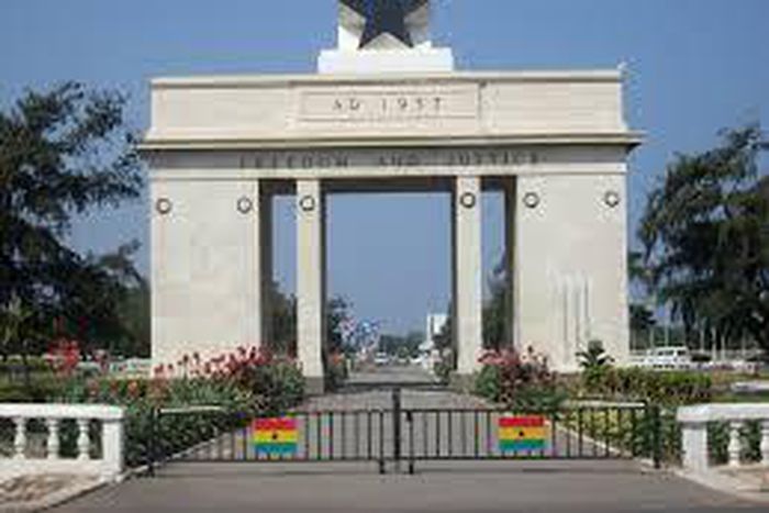 ___4496483___https:______static.pulse.com.gh___webservice___escenic___binary___4496483___2015___12___25___13___imgres