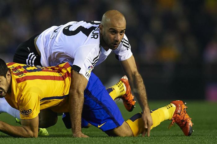 ___4430990___https:______static.pulse.com.gh___webservice___escenic___binary___4430990___2015___12___6___17___suarez-cropped_1pbd5ewz5a3wv1clyahjnvg2wf_3