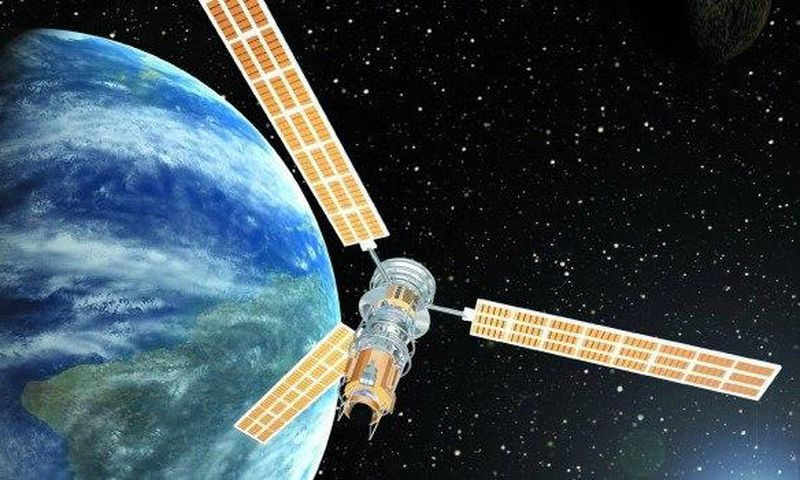 ___4352472___https:______static.pulse.com.gh___webservice___escenic___binary___4352472___2015___11___12___15___satelite-660x350