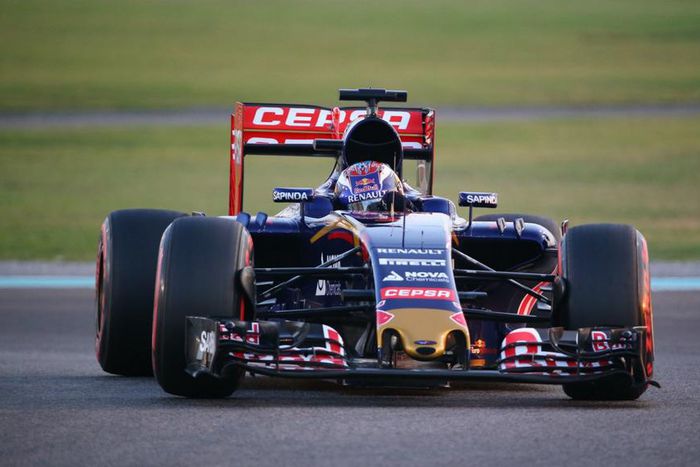 ___4427486___https:______static.pulse.com.gh___webservice___escenic___binary___4427486___2015___12___5___0___max-verstappen-toro-rosso-cropped_1aouirs86d3g21s9aff2id4pbh