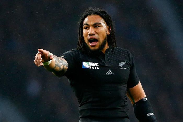 ___4412663___https:______static.pulse.com.gh___webservice___escenic___binary___4412663___2015___12___1___15___maanonu-cropped_1o5dmcob5c1e91f3phqngqsg2o_3