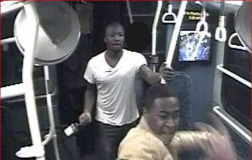 Men wanted by the police for attacking 6 passengers in a bus with bottles