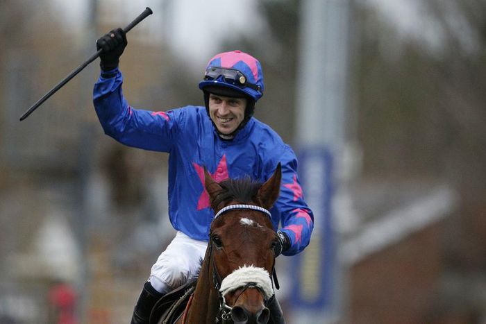 ___4499850___https:______static.pulse.com.gh___webservice___escenic___binary___4499850___2015___12___27___20___cuecardcropped_1pceuvq9uqari1s06o9ieybmpy_2