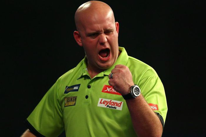 ___4500395___https:______static.pulse.com.gh___webservice___escenic___binary___4500395___2015___12___28___7___michael-van-gerwen-cropped_1x9ldxuz31sz51wt3c7i0zrt37_2