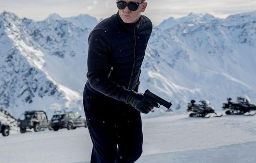 Daniel Craig in 007.