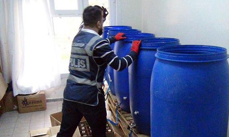 Twelve die after drinking bootleg alcohol in Turkey - media